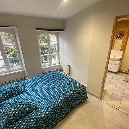 5- Les Moulins Apartment *