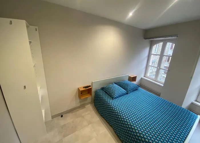 Apartment 5- Les Moulins